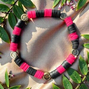 Handmade Pink and Black Heishi Bracelet Y2K Stackable‎ Preppy 90s Surfer Beachy